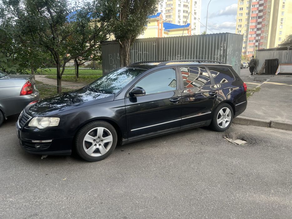 Volkswagen Passat полний привид