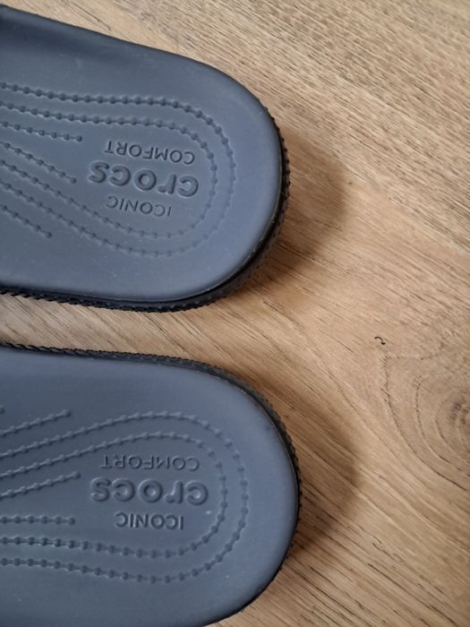 Klapki crocs 39/40 meta scape z przypinkami basenowe letnie