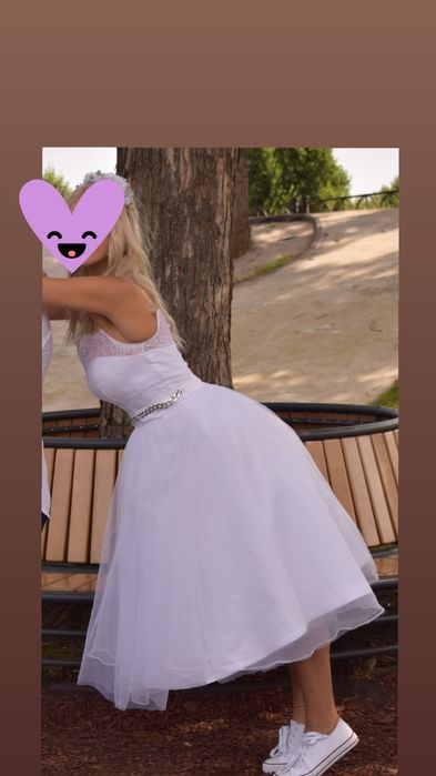 Весільне коротке плаття .