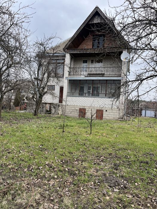 Продаж великого капітального будинку біля Дніпра!