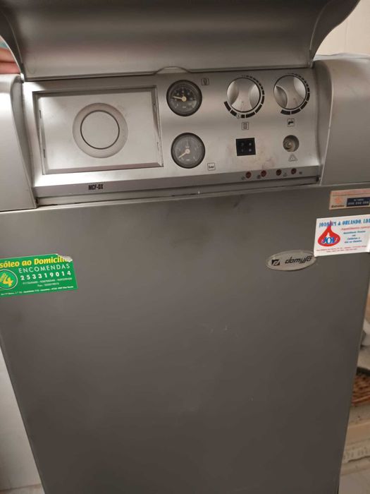 CALDEIRA DOMUSA MCF-DX 1000L + 9 Radiadores + 2 Toalheiros