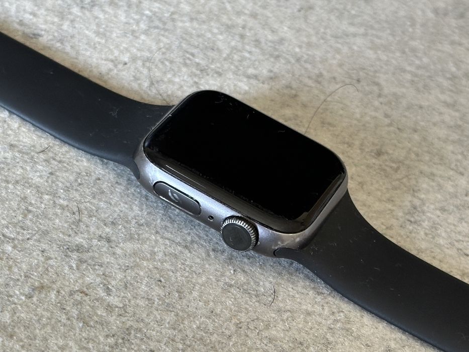 Apple Watch 5 40 mm - Avariado
