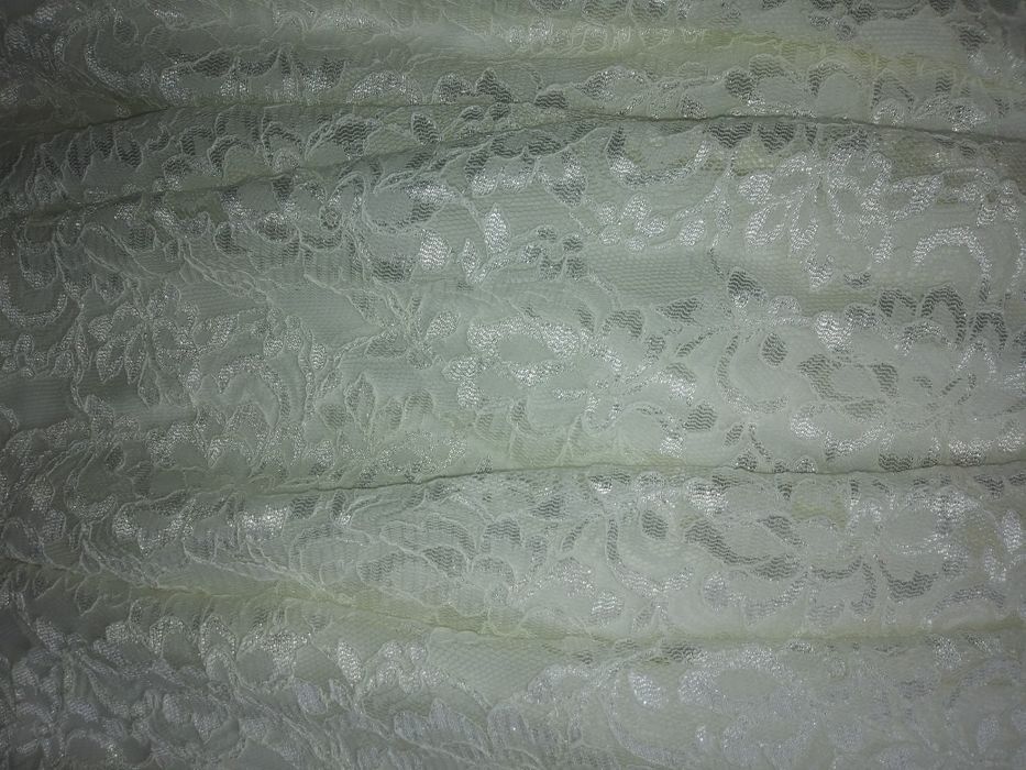 Koronkowa suknia ślubna 56