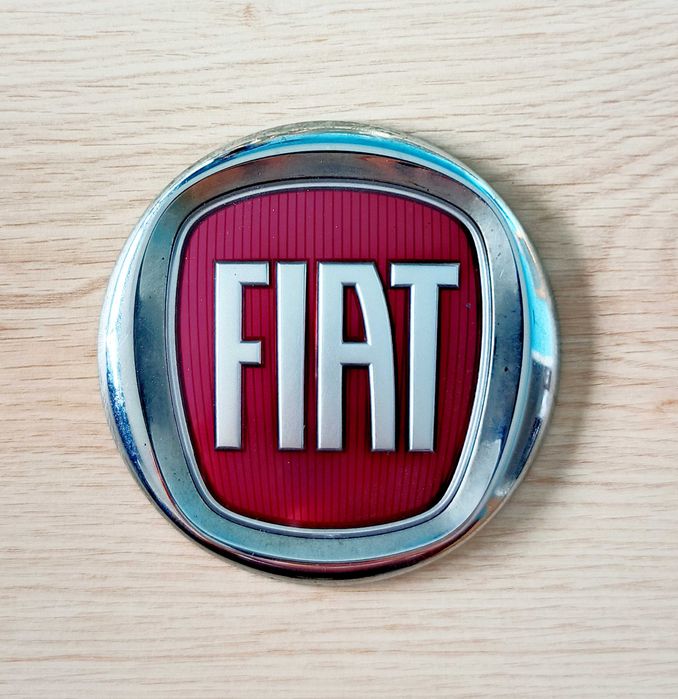 Znaczek oryginalny logo Fiata fiat