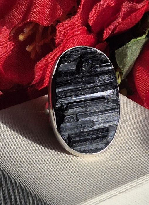 Przepiękny duży pierścionek ze srebra 925  Turmalin rozmiar 16