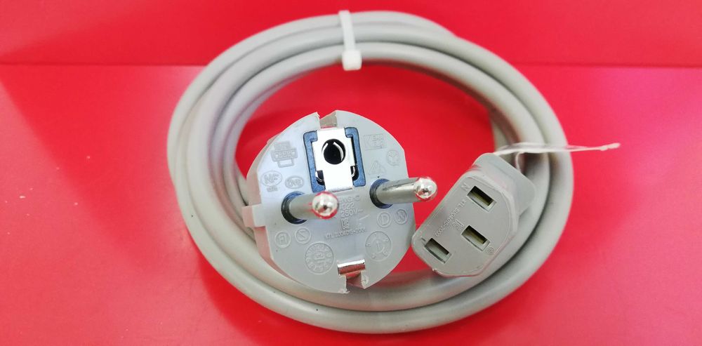 Кабель питания шнур 15-10А 3,3-2,2кВт вилка Schuko/С13 кабель С13/С14