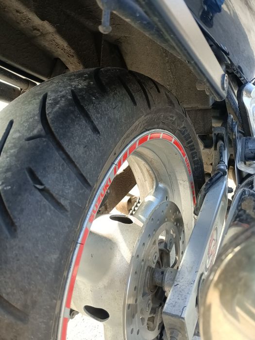 Сузуки катана GSX 750F.