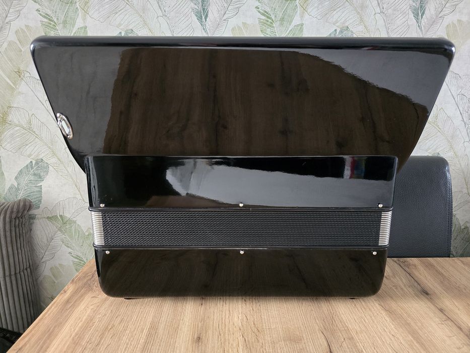 Akordeon włoski Marinucci 4 chórowy