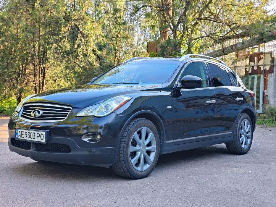 Продам Infinity ex35
