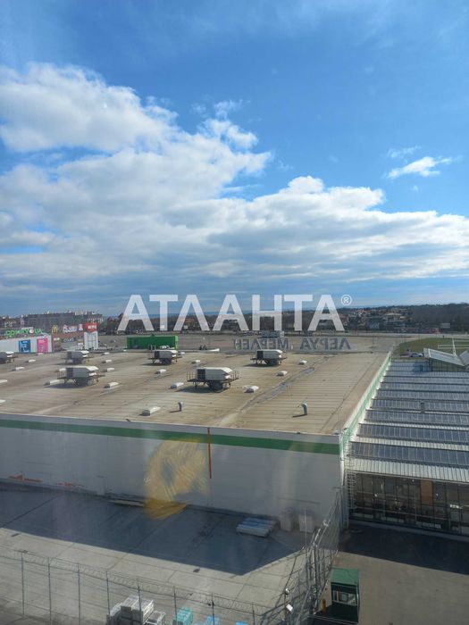 1 комнатная квартира с видом на море в  кирпичном доме