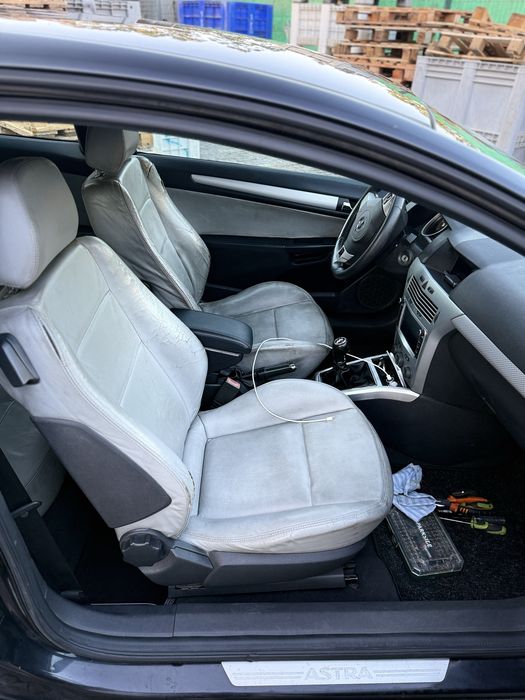 Opel astra H 3portas 1.3 cdti