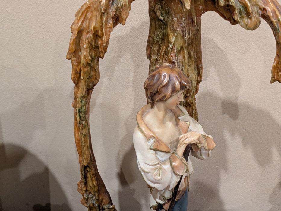 Estatueta de loiça64564191156354121