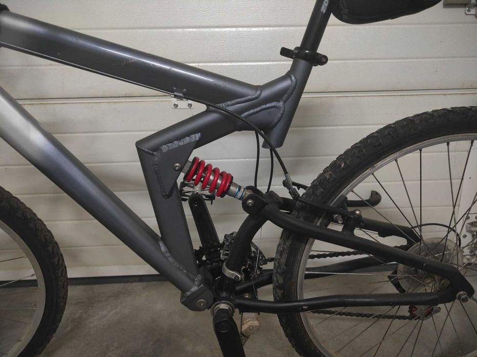 Bicicleta BTT Suspensão Total26"+Capacete Specialized–Boa Oportunidade