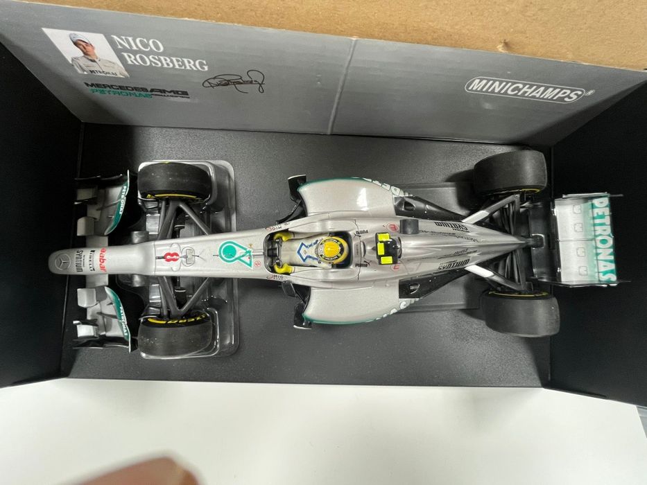 Miniatura 1:18 Minichamps - Mercedes AMG Petronas F1 W03 - Nico Rosber