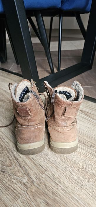 Skórzane męskie buty fińskiej firmy Pomar rozmiar 41 wkładka  26,5cm