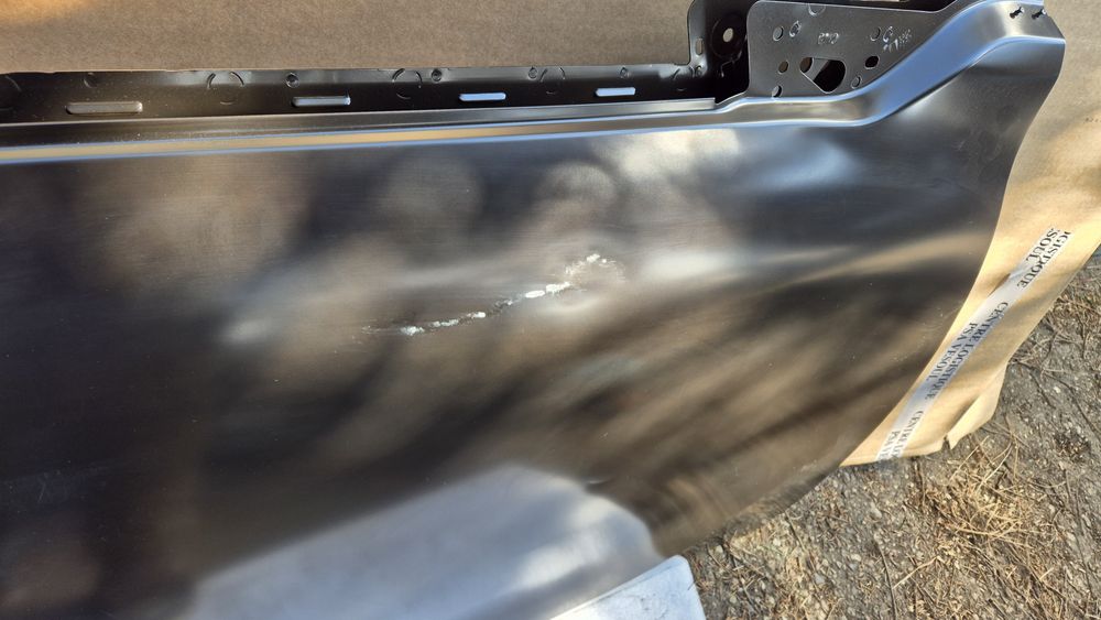 Drzwi prawy przód peugeot 2008 nowe oryginał 13-