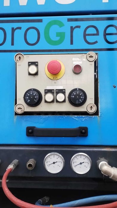 Myjka na gorącą wodę. spalinowa. mobilna iproGreen HWS 18
