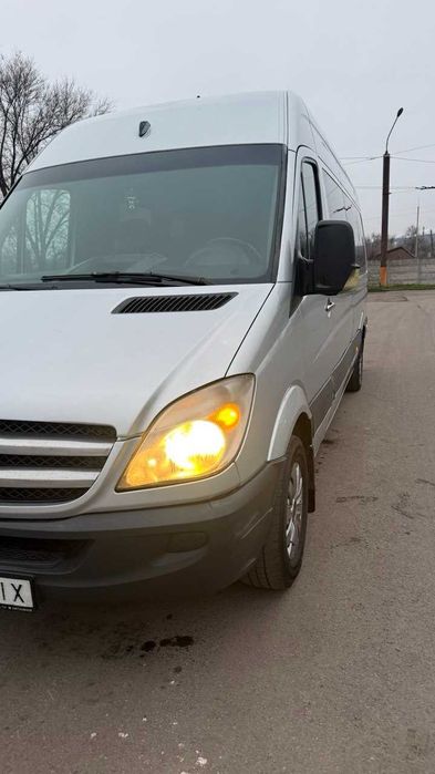 Продам Mercedes Sprinter 8+1
