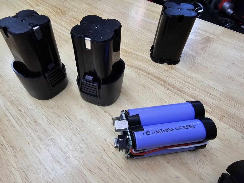 16.8V Аккумулятор 2.0Ah Для Шуруповерта Мини болгарки Присоски