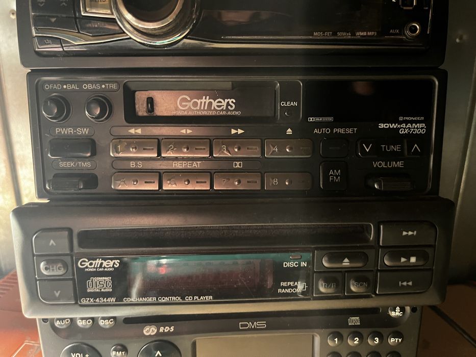 Radia kilka sztuk Alpine Blaupunkt Gathers Honda