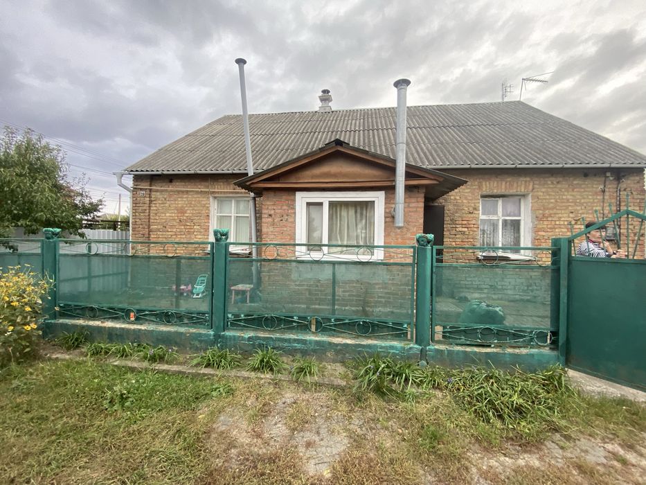Продаж частини будинку з окремим входом в Броварах