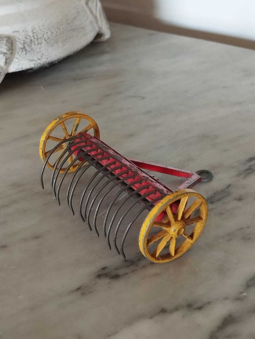 Dinky Toys No. 324 Feno - Raro