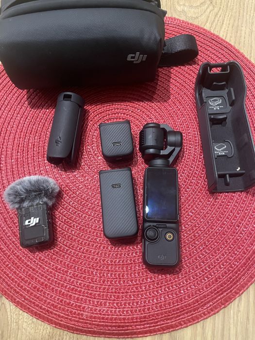 Kamera sportowa DJI Osmo Pocket 3 Creatr Combo