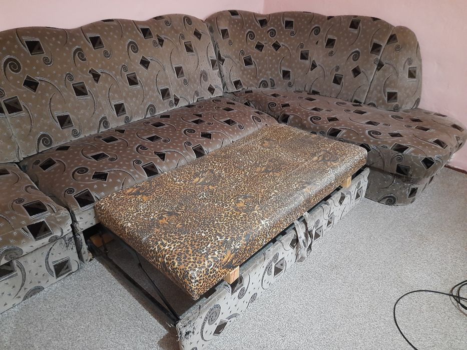 Продам м'який куточок.