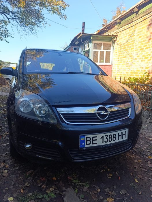 Продам Opel zafira B