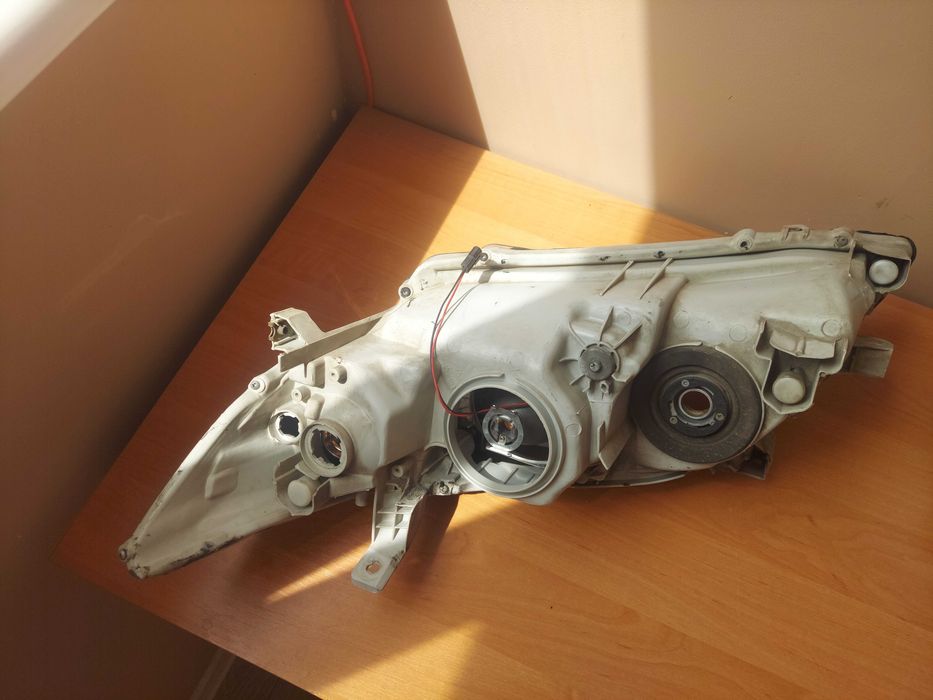 Продам Фари, оптику на Toyota Camry xv40
