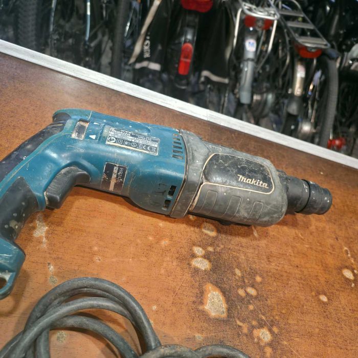 Młotowiertarka Makita HR2470