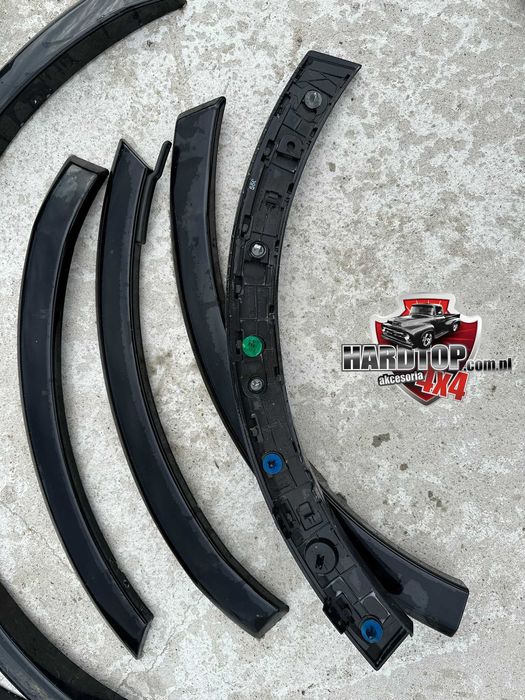 Nakładki na Zderzak i Błotnik Ford Transit CUSTOM