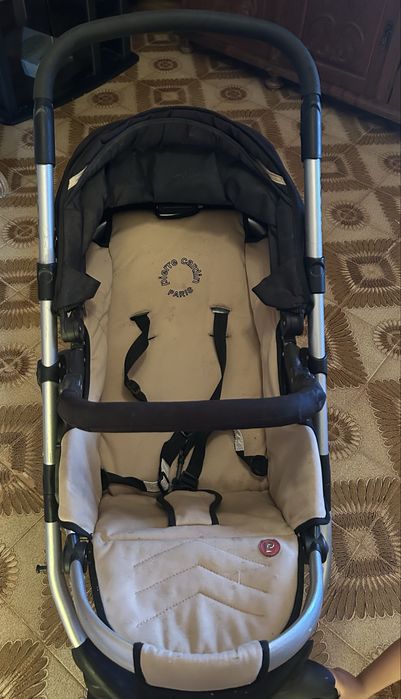 Vendo carrinho de bebé (Pierre Cardin)