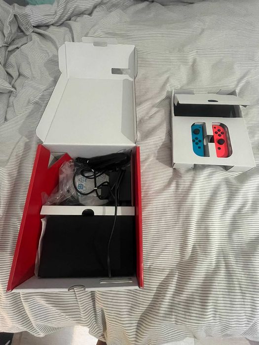 Nintendo Switch OLED