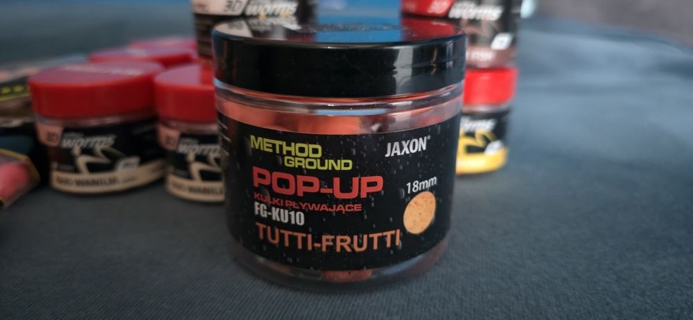 Zestaw przynęt wędkarskich MatchPro Lorpio Jaxon