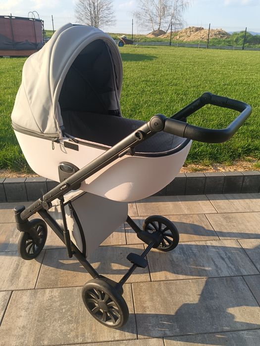 Sprzedam wózek Anex 2w1