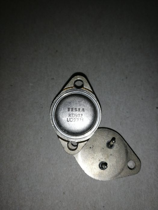 Транзистор Tesla KD502