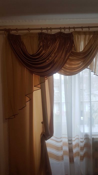 Ламбрикен для кімнати (вітальні) без штор