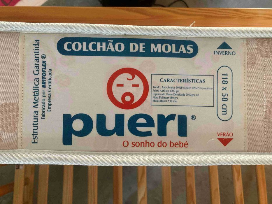 Cama de grades / Berço em madeira maciça com Colchão Verão/Inverno