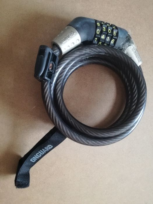 Cadeado OnGuard Mto Resistente a funcionar bem.

Obs: o cadeado apenas