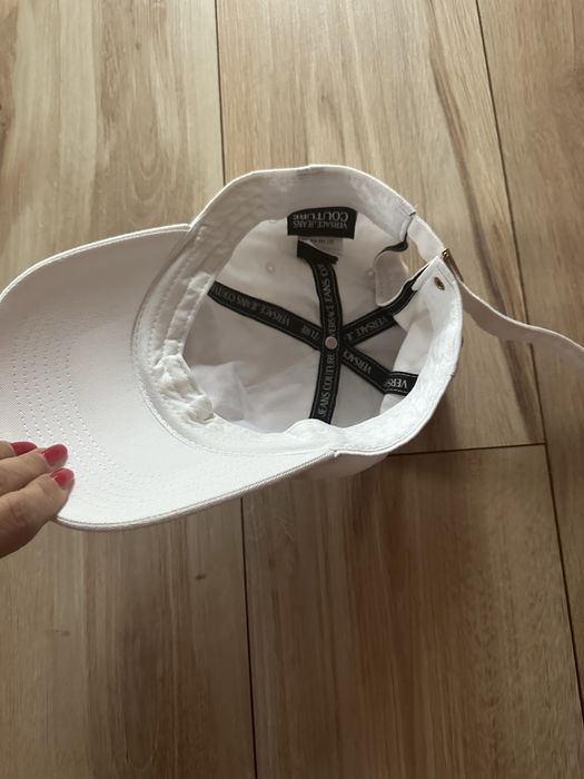 Czapka marki versace jeans couture