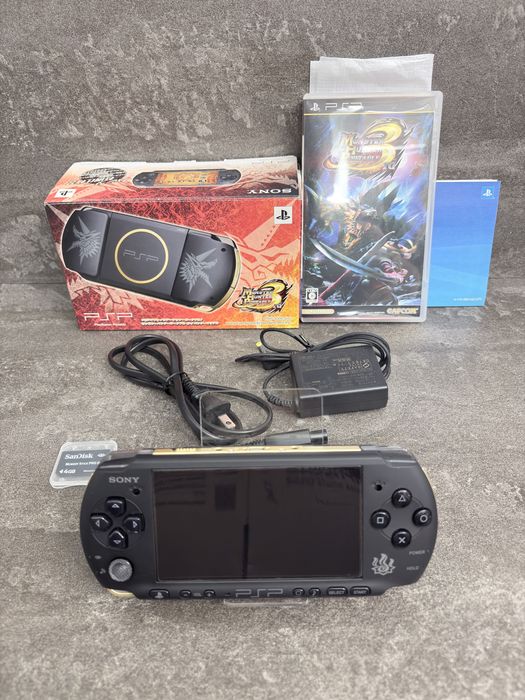 Портативна консоль SONY PSP 3000 Monster Hunter Edition як нова!