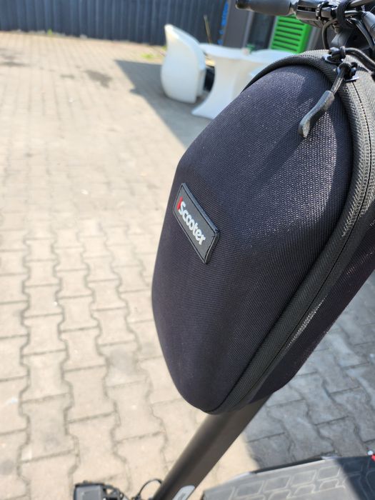 iScooter iX4 800W – hulajnoga elektryczna 45 km/h, zasięg 45 km, 10"