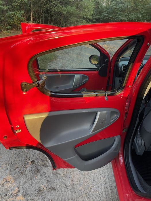 Продам Citroen c1