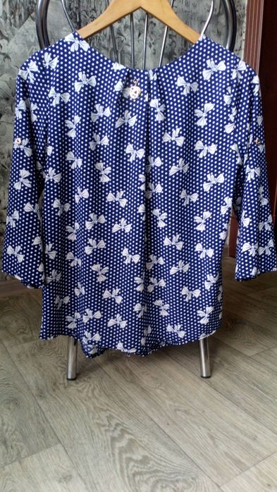 Жіноча сорочка, блузка 42 р.