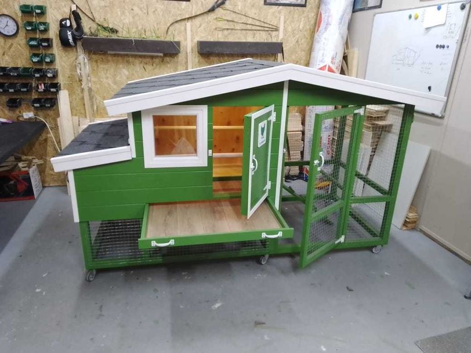 Курятник,курник на 7-10 птиц,освещене,обогрев. Доставка по Украине.