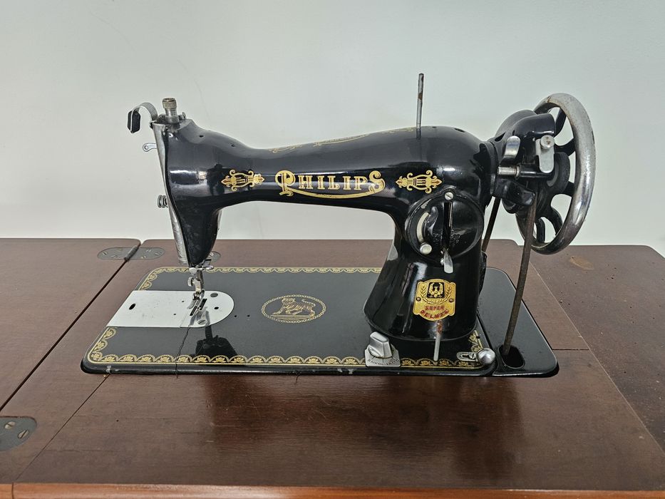 Maquina de custura philips