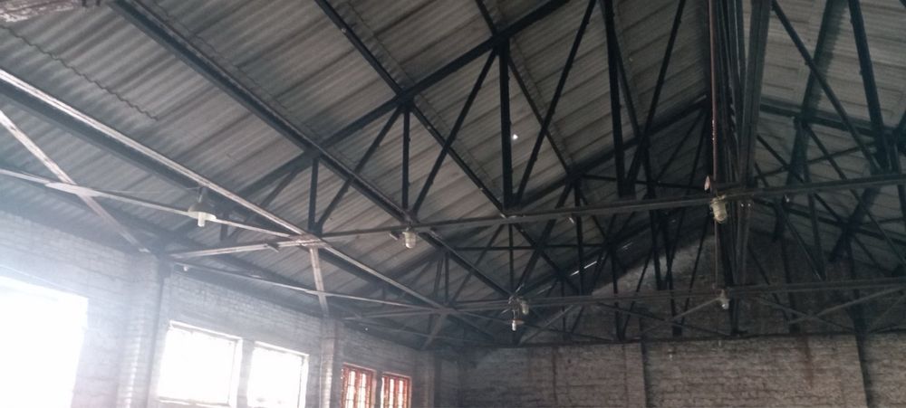 Продам производственную, складскую базу, 3300 м.кв, участок 1,89 Га.