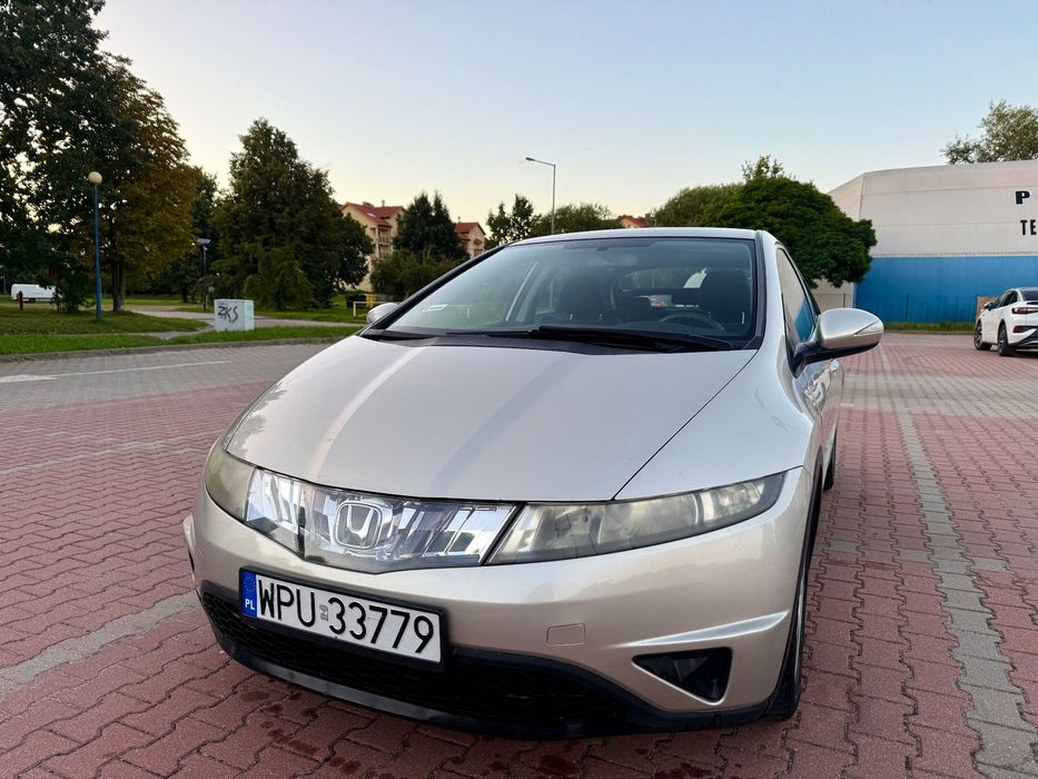 Honda Civic 1.8 | Automat | Klimatronik | Bezwypadkowa | Transport