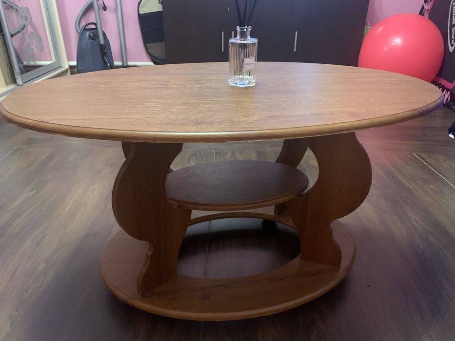 Продам журнальний столик